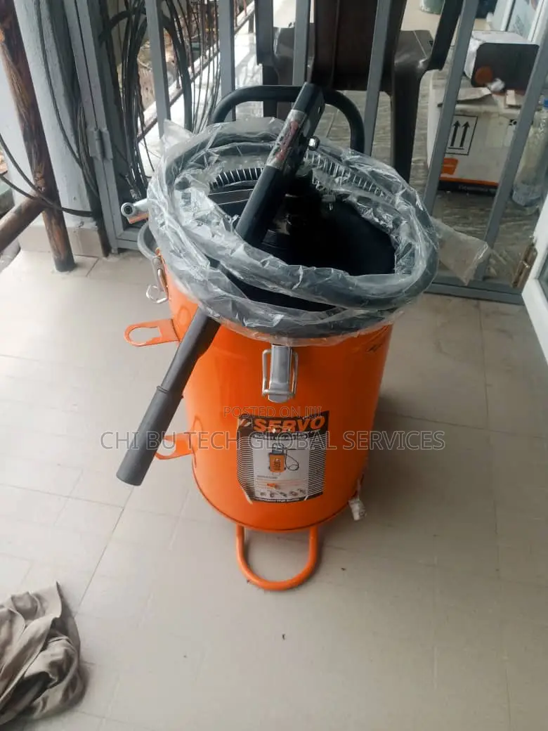 Orange Servo Branded Industrial Grease Pump Bucket
