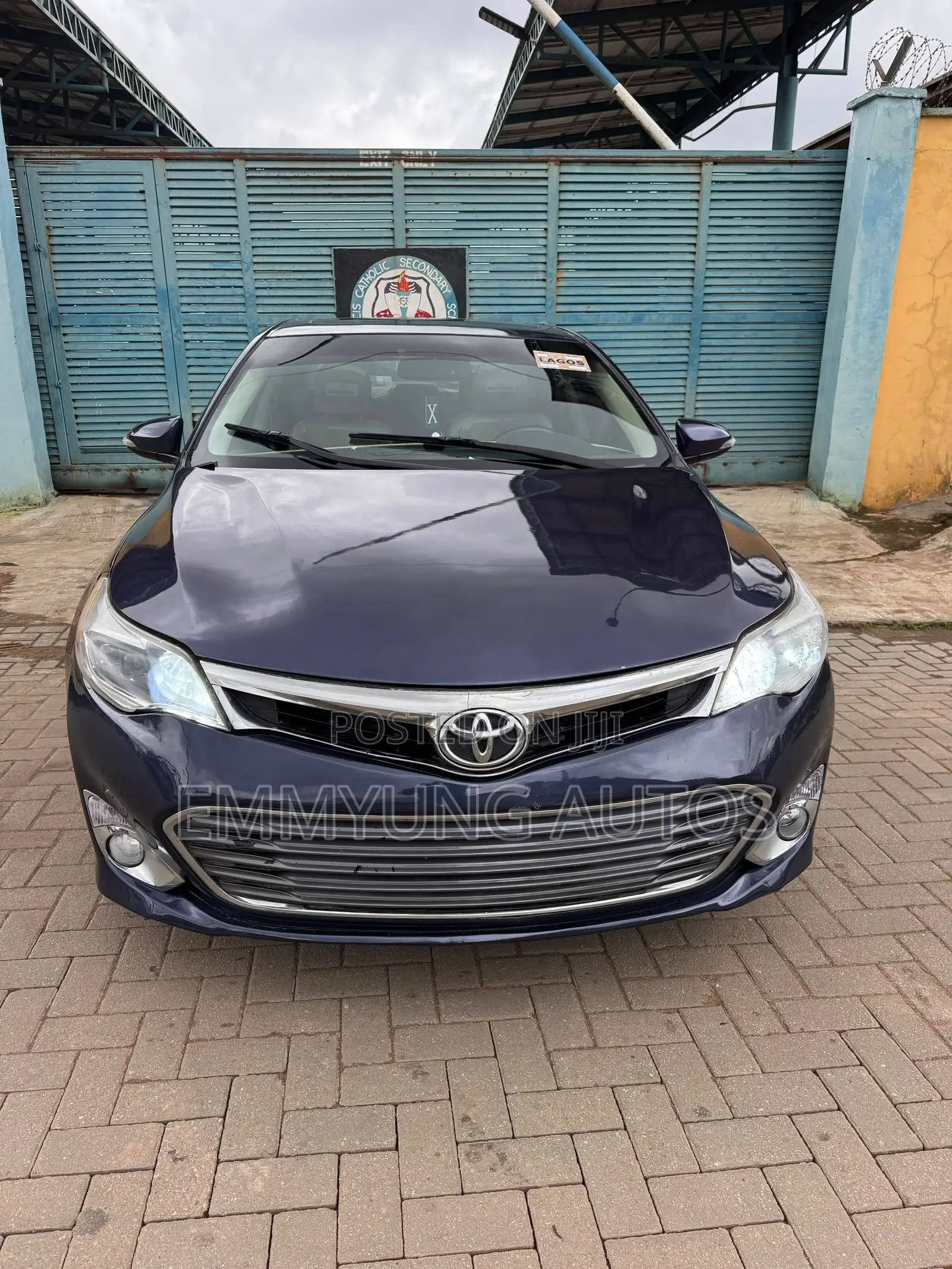 Toyota Avalon 2015 Blue