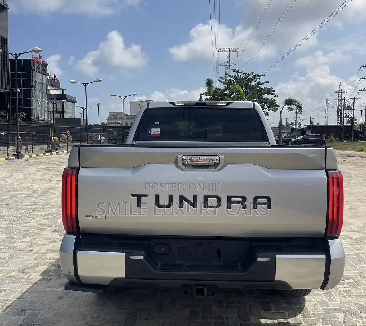 Toyota Tundra Limited Double Cab 6.5' Bed 2023 Silver