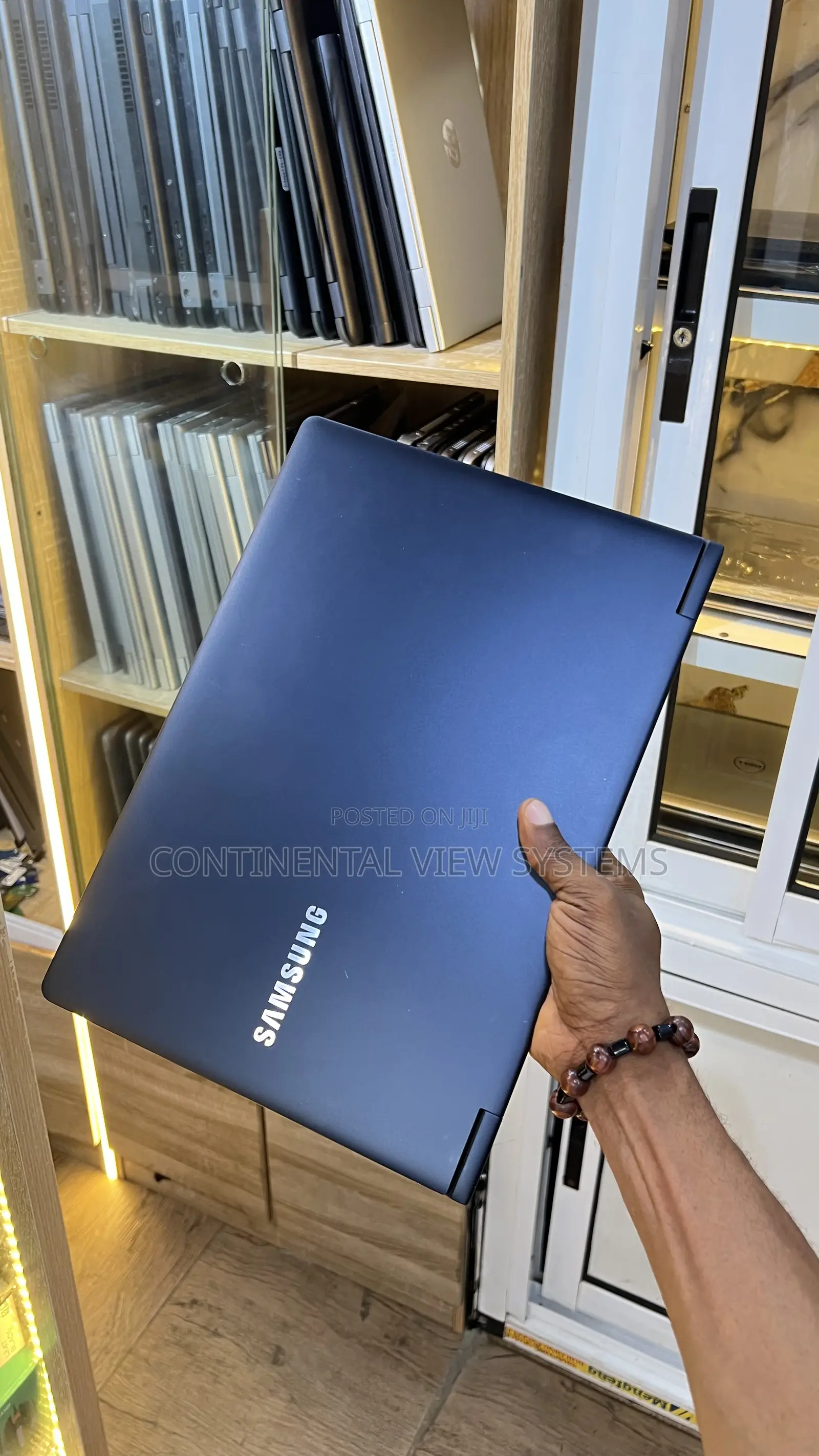 Laptop Samsung NP900X4D 8GB Intel Core i7 SSD 128GB