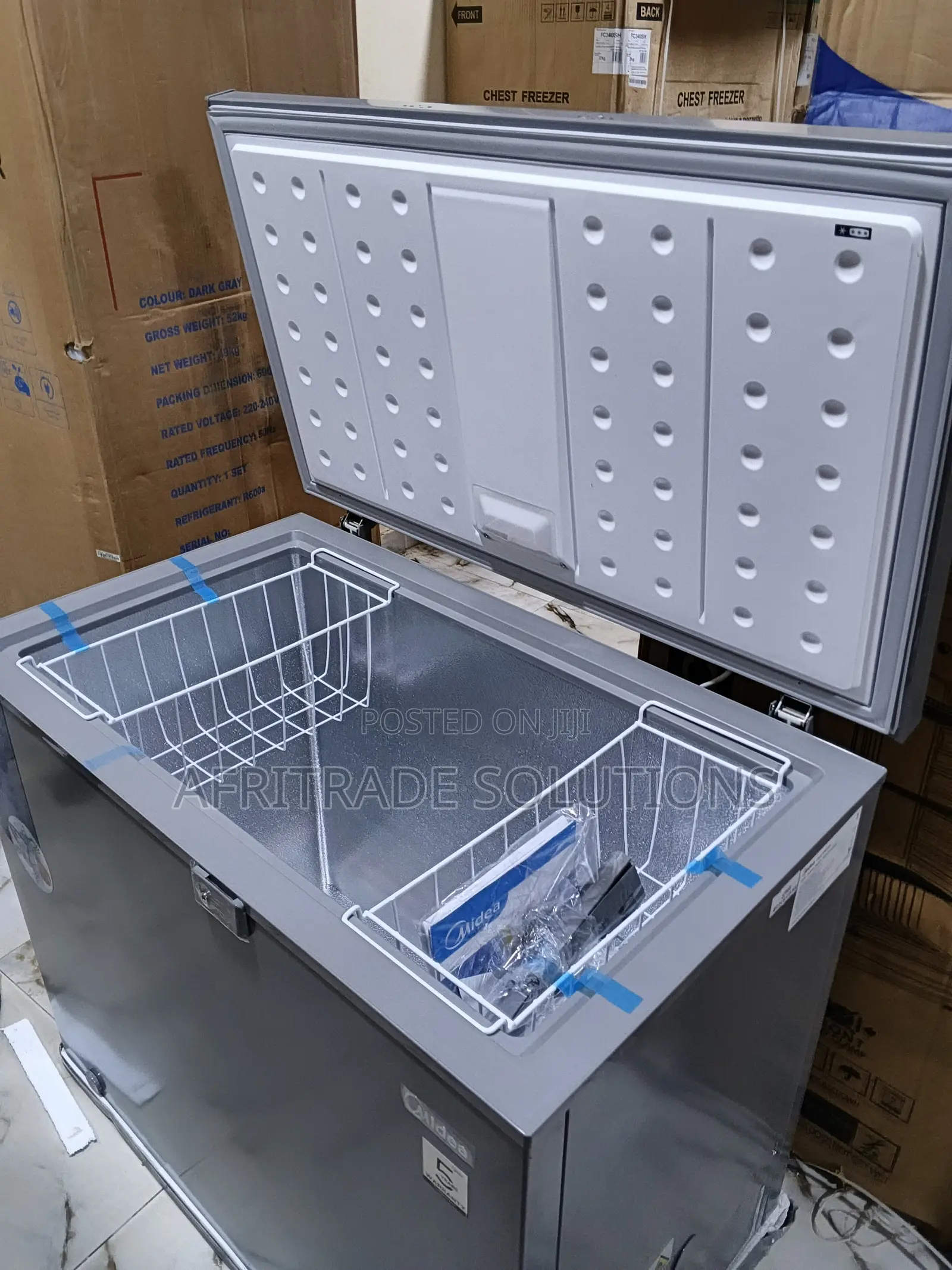 Midea 250 Litres Chest Freezer Mdrc34sfzg43 – Lock Key