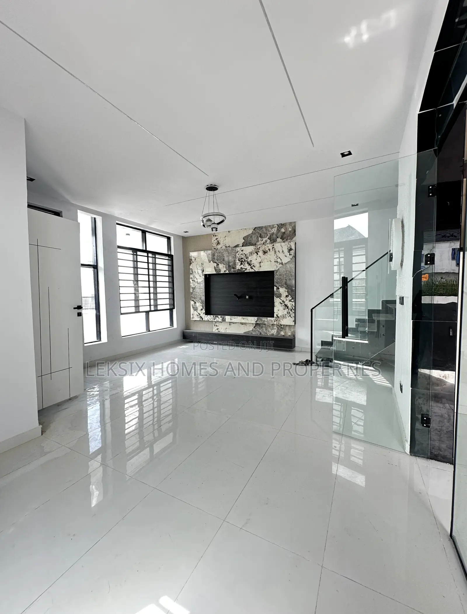 4bdrm Duplex in A Well Secured, Ikota for sale