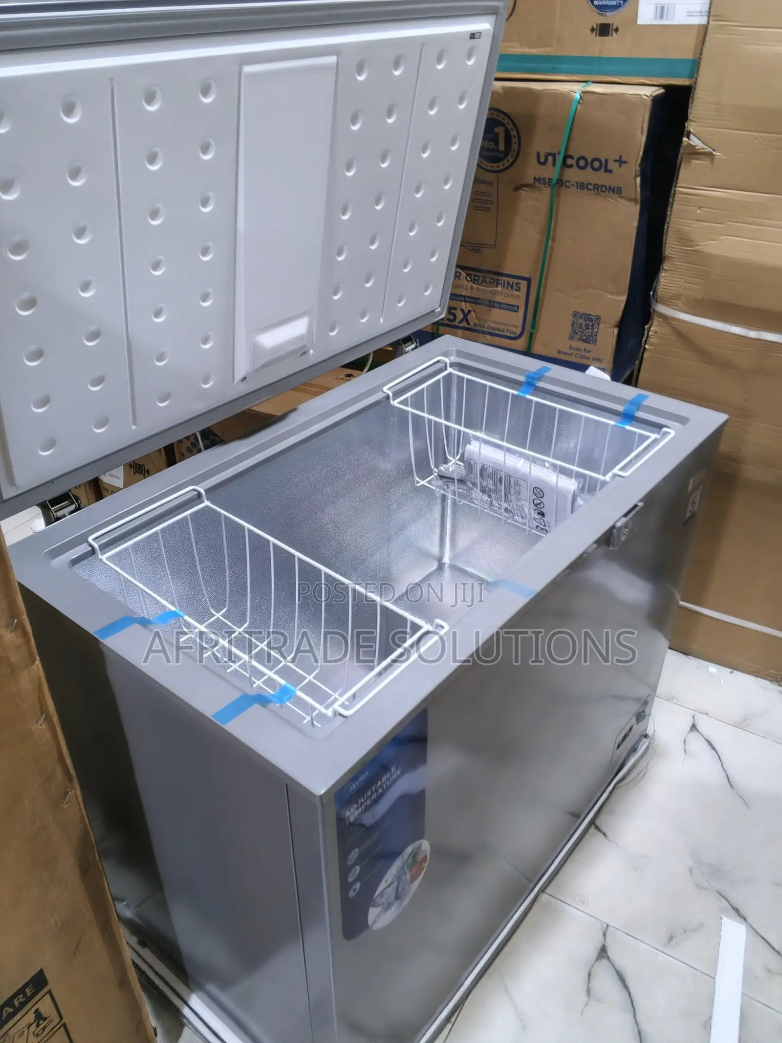 Midea 250l Chest Freezer Mdrc34sfzg43 – Premium Quality