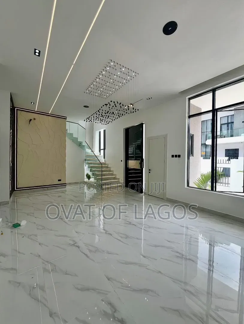 4bdrm Duplex in Lekki Palm City, Ado / Ajah for sale