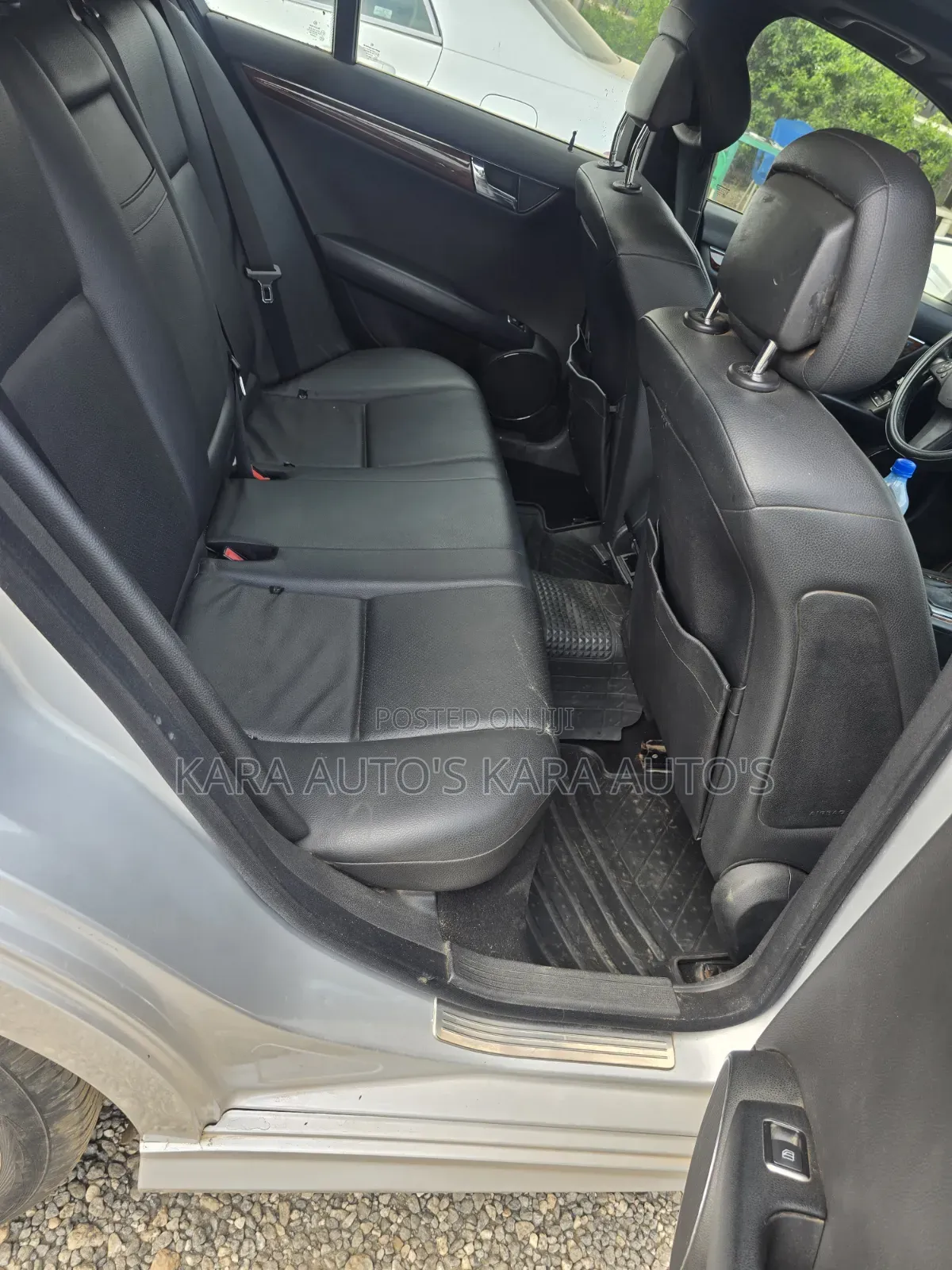 Mercedes-Benz C300 2011 Silver