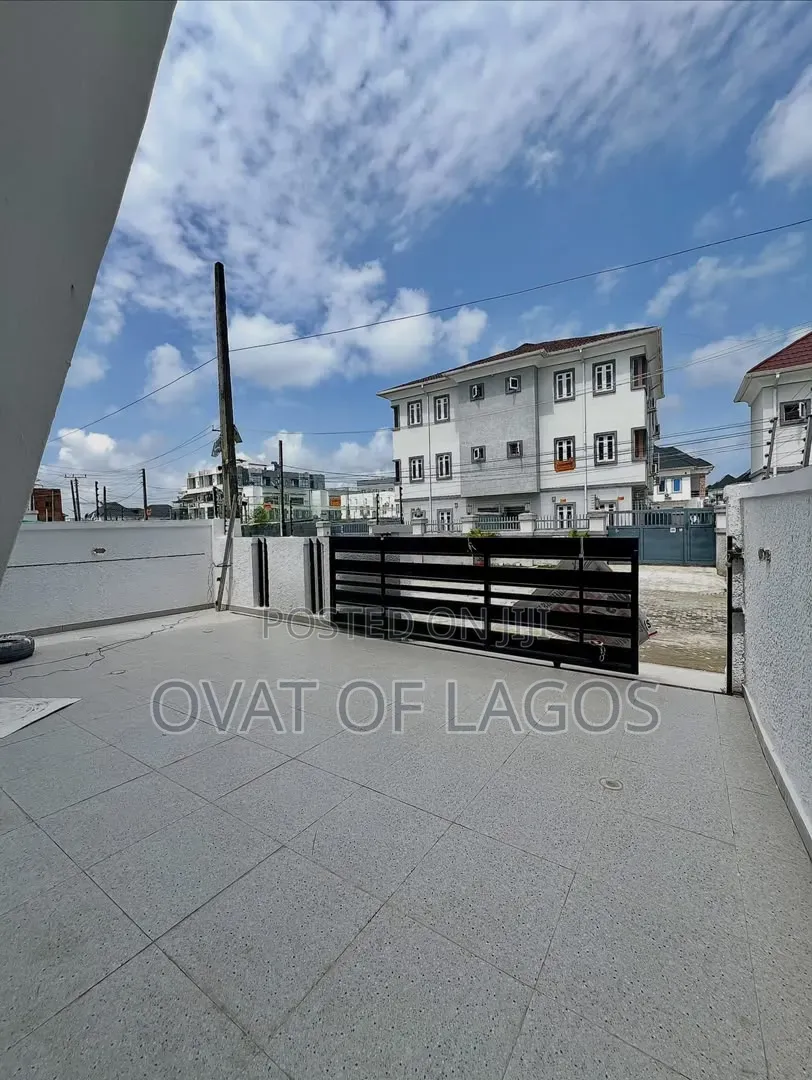 4bdrm Duplex in Lekki Palm City, Ado / Ajah for sale