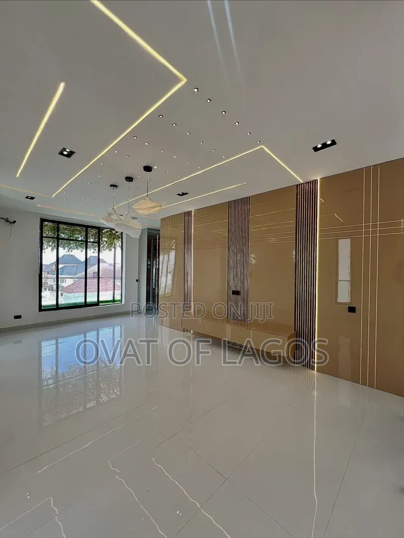 4bdrm Duplex in Lekki Palm City, Ado / Ajah for sale