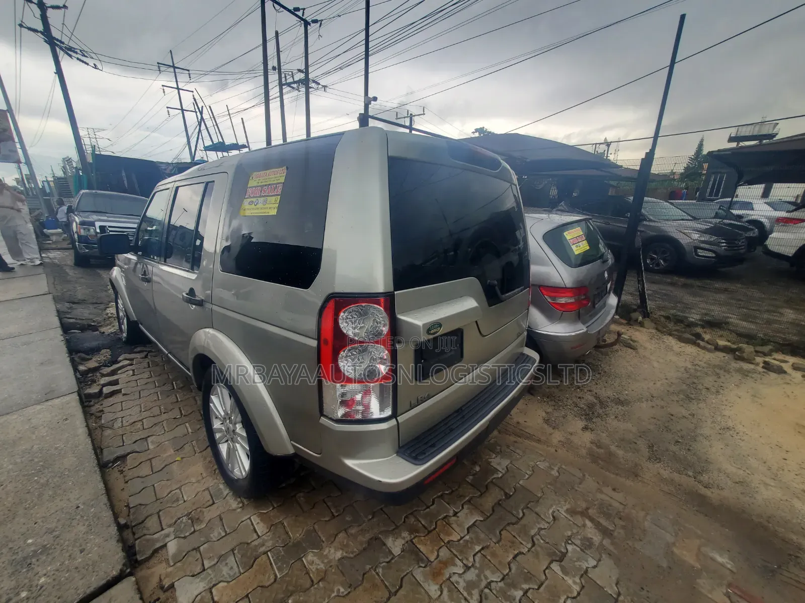 Land Rover Lr4 V8 2011 Gray
