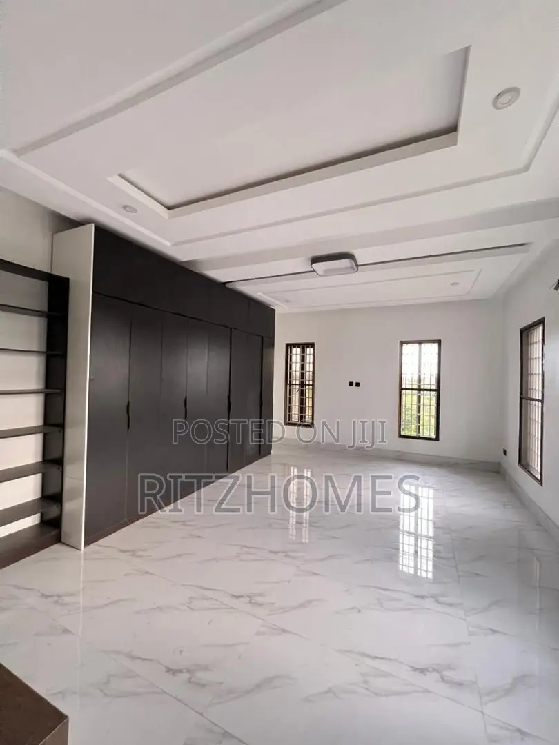 2bdrm Apartment in Abraham Adesanya, Off Lekki-Epe Expressway for sale