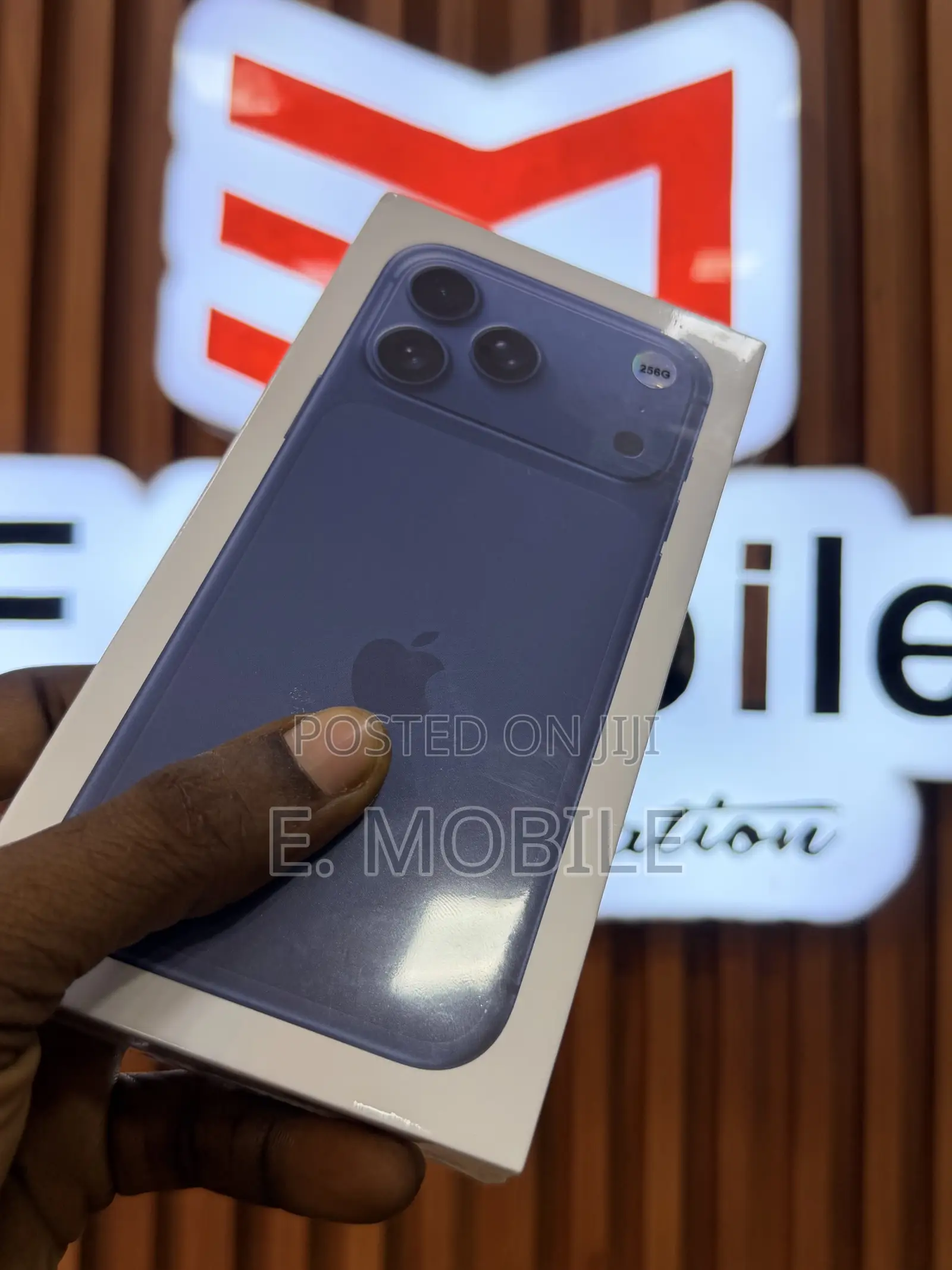 New Apple iPhone 17 Pro 256 GB Blue