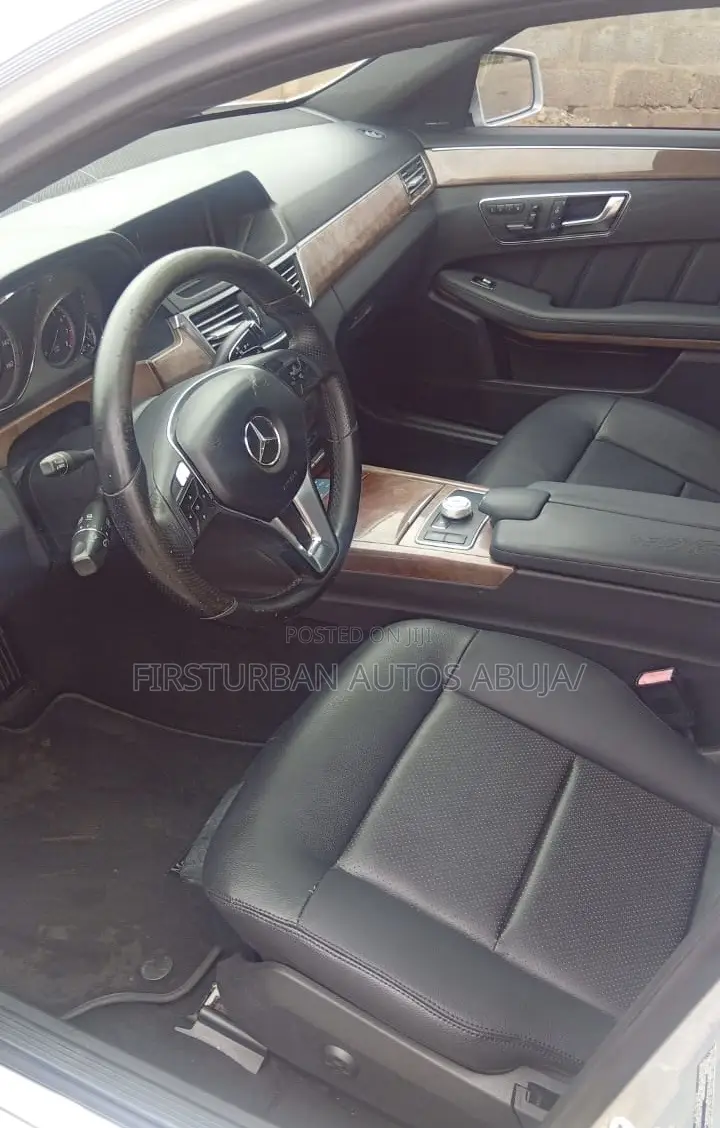 Mercedes-Benz E350 Base 4Matic Sedan AWD (3.5L 6cyl 7A) 2013 Silver