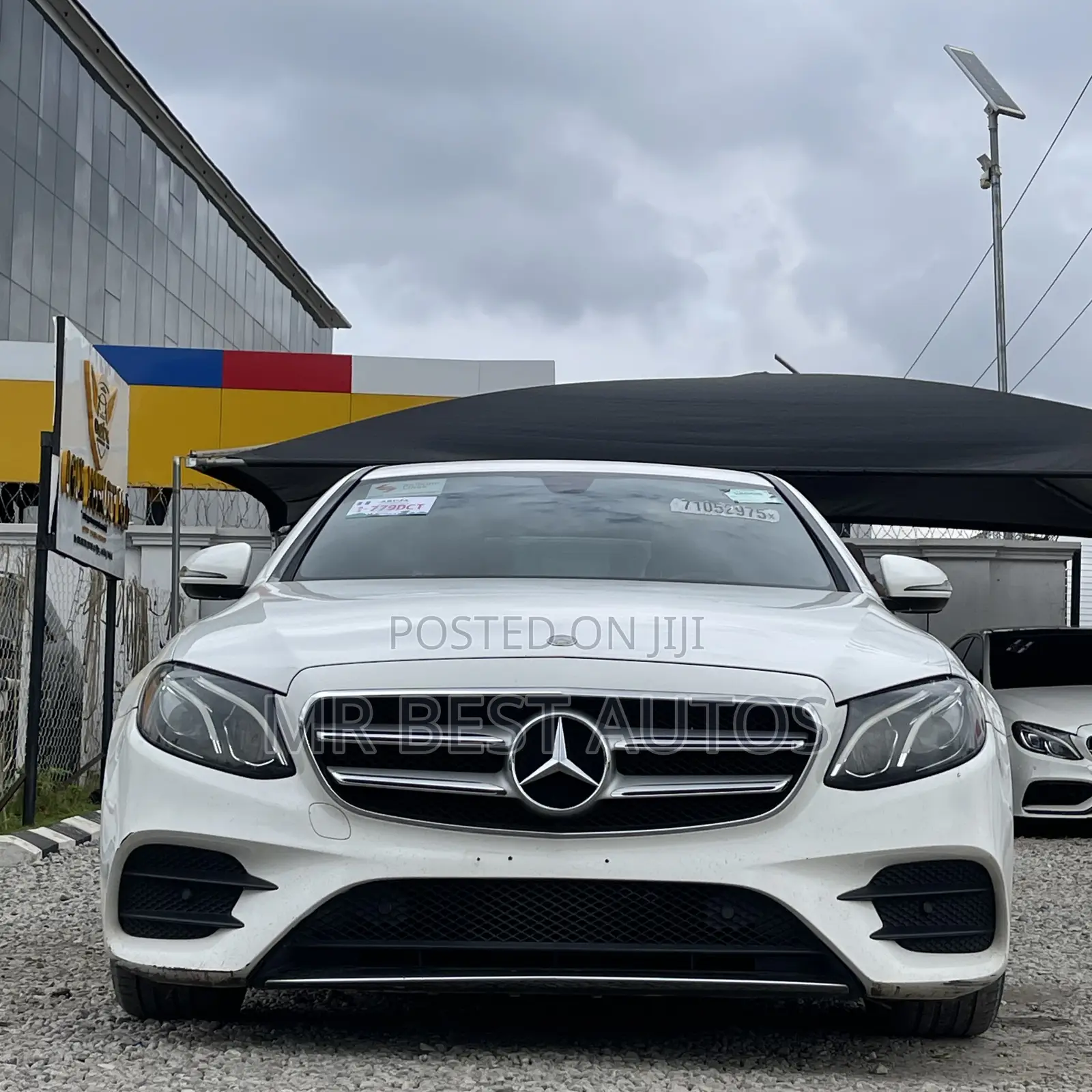Mercedes-Benz E300 Base RWD Sedan (2.0L 4cyl 9A) 2017 White