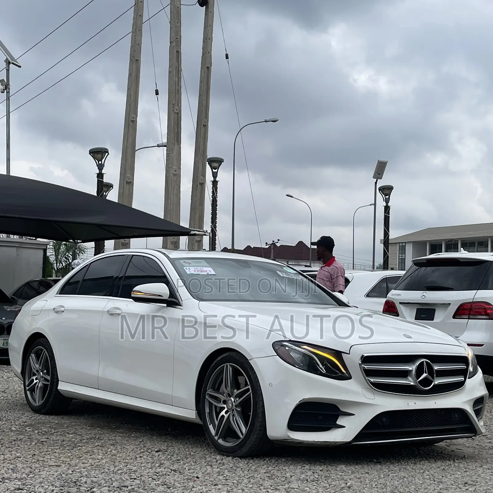 Mercedes-Benz E300 Base RWD Sedan (2.0L 4cyl 9A) 2017 White