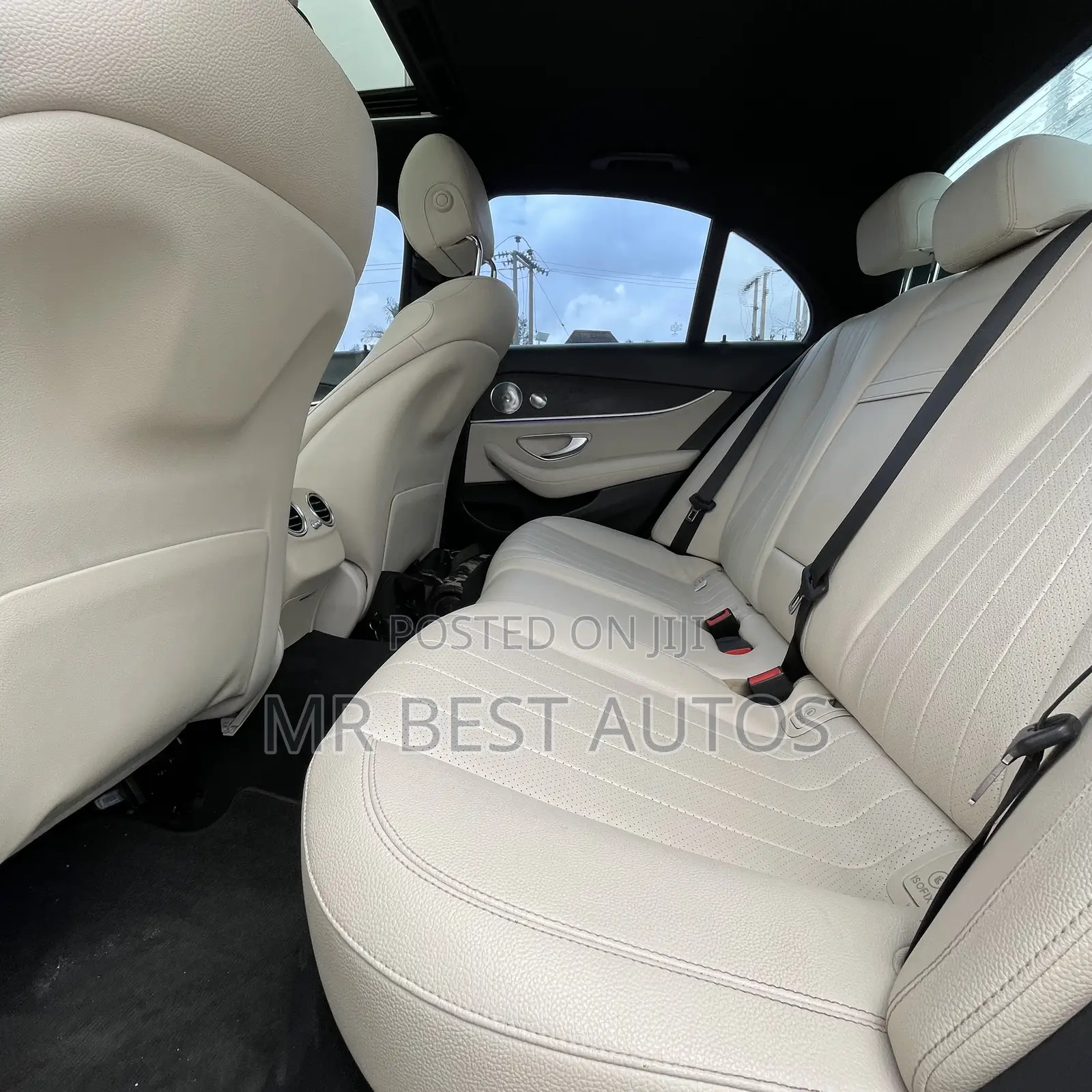 Mercedes-Benz E300 Base RWD Sedan (2.0L 4cyl 9A) 2017 White