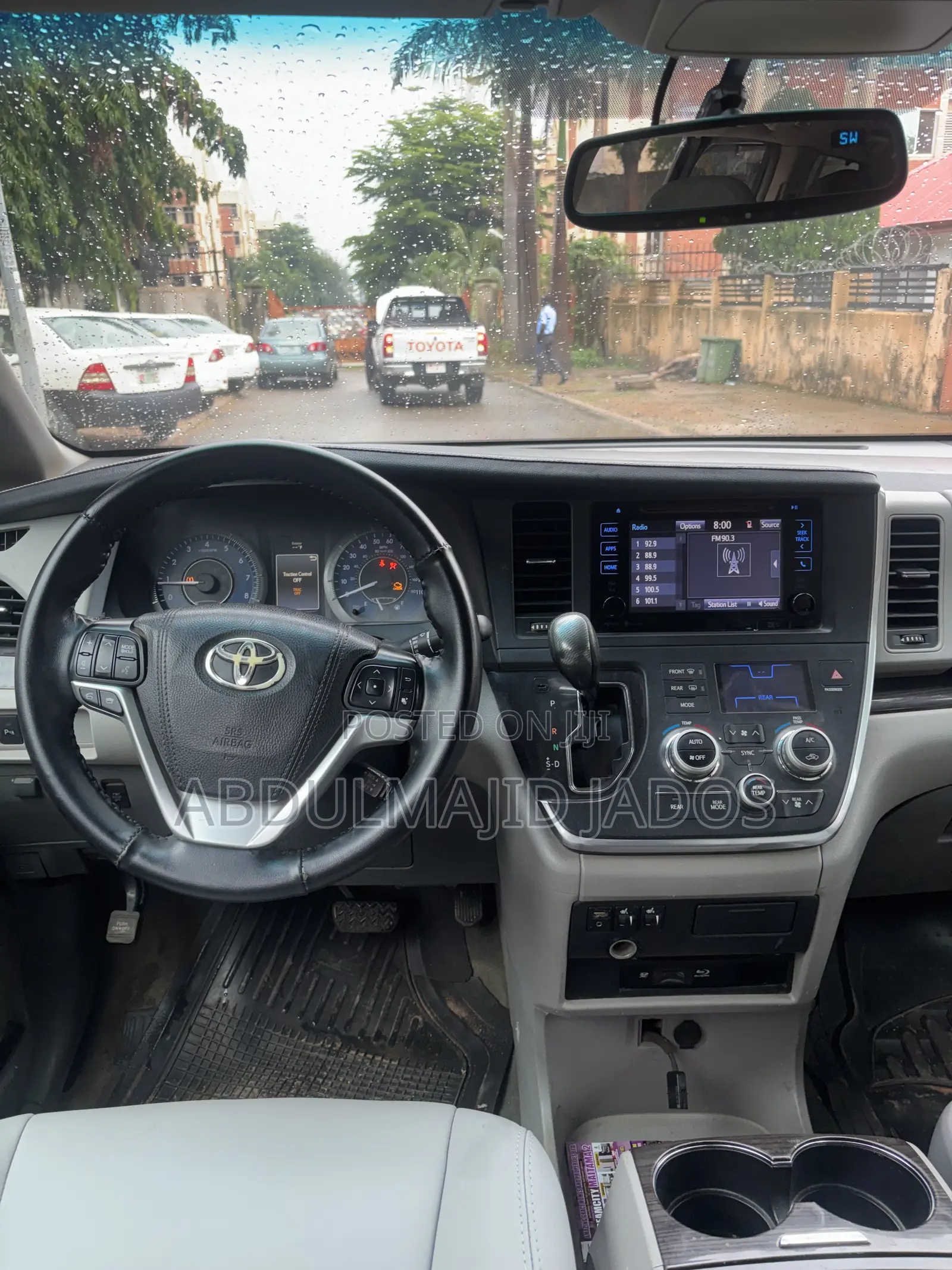 Toyota Sienna 2016 Black