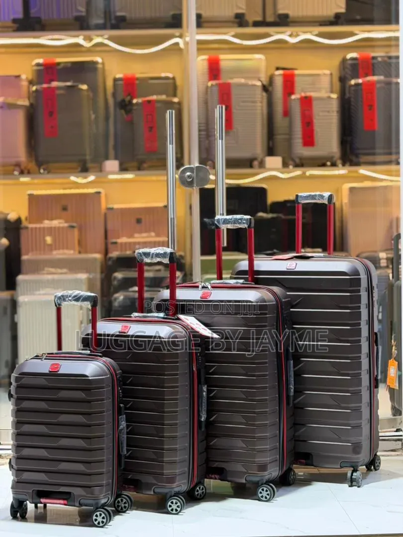 Lightweight Unbreakable Polypropylene Luggage