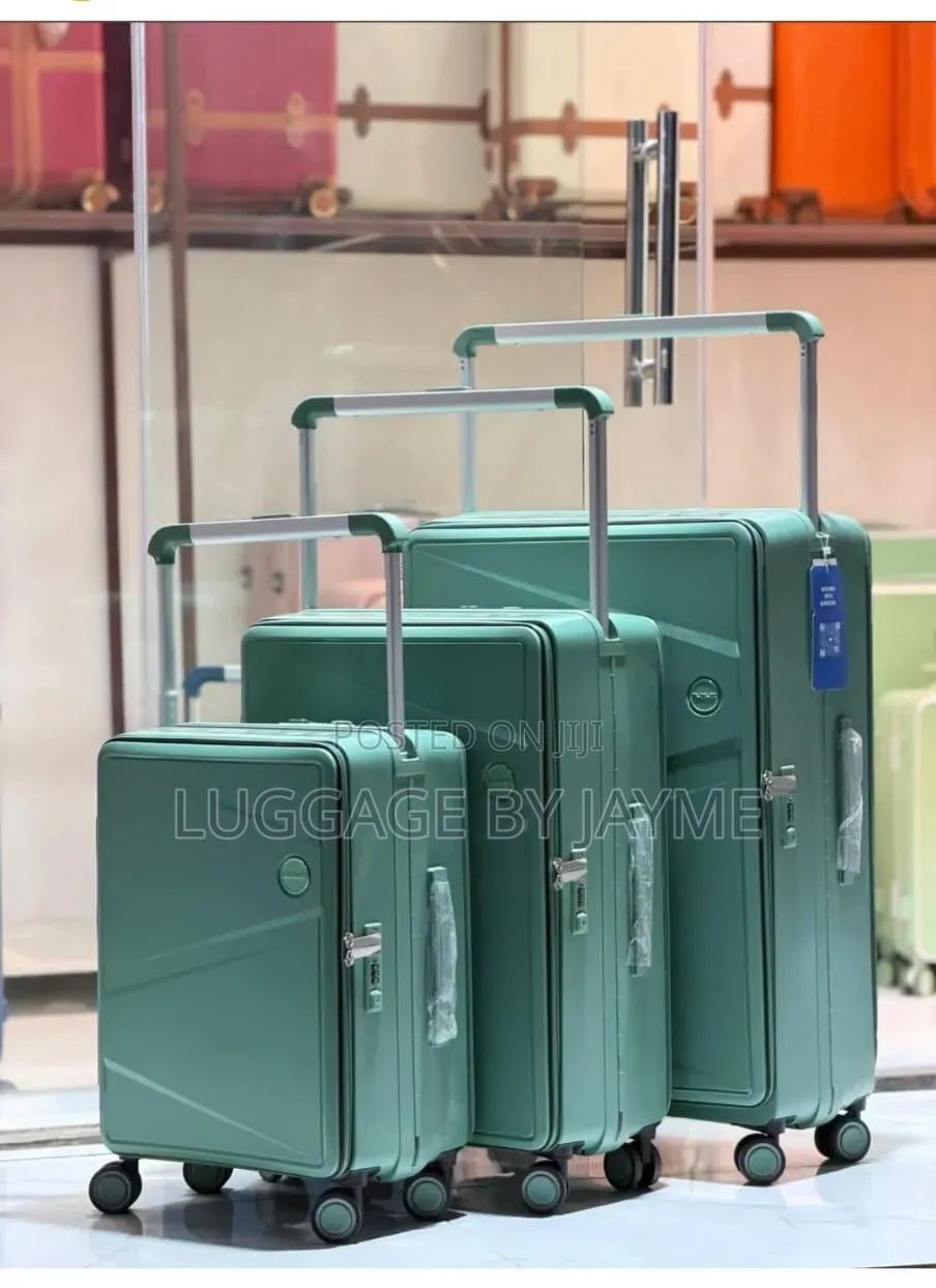 Strong Polypropylene Luggage With Usb Charging Port
