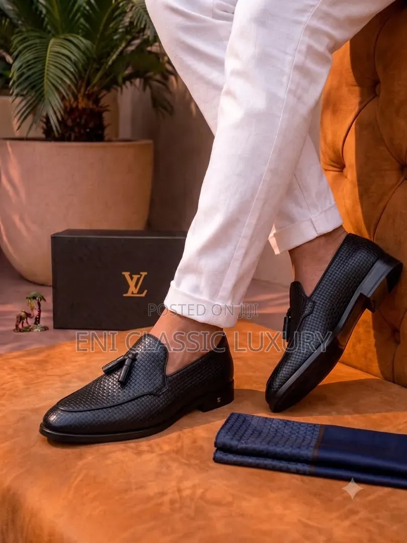 Louis Vuitton Luxury Men's Corporate and Native Shoes Best Quality