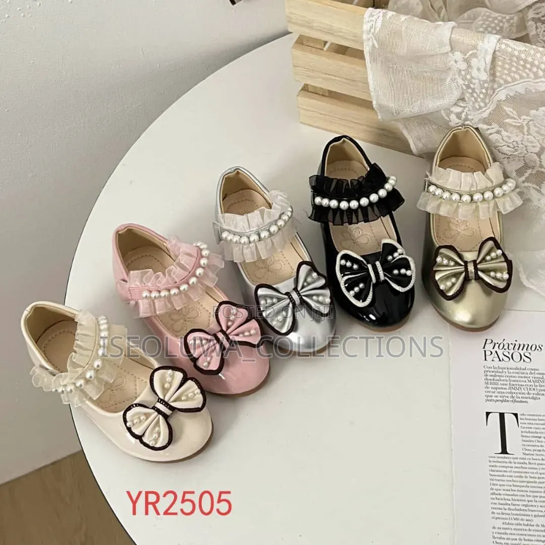 Adorable Girls Classic Party Shoes