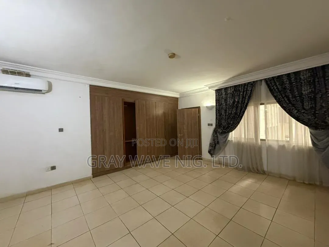 3bdrm Apartment in Maitama for rent