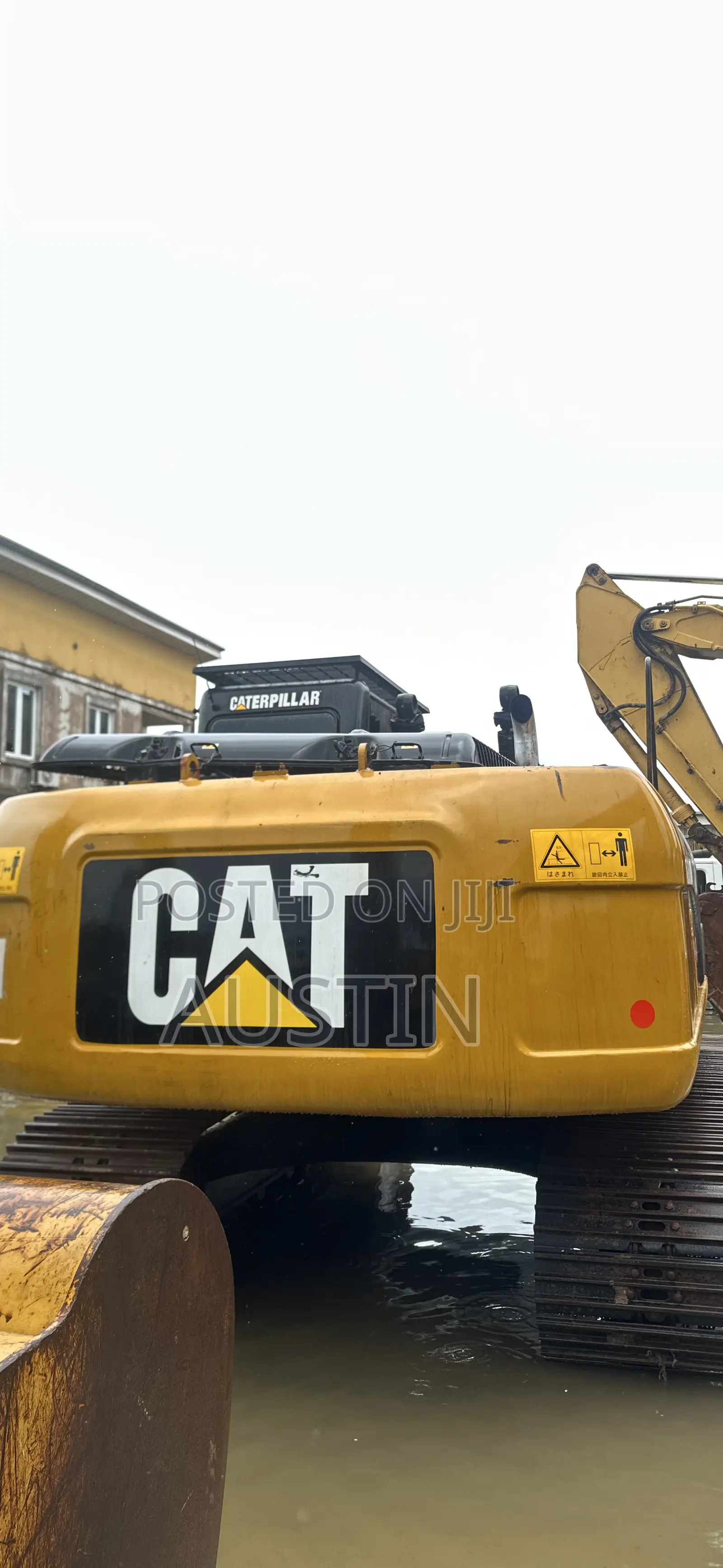 Excavtor 320d