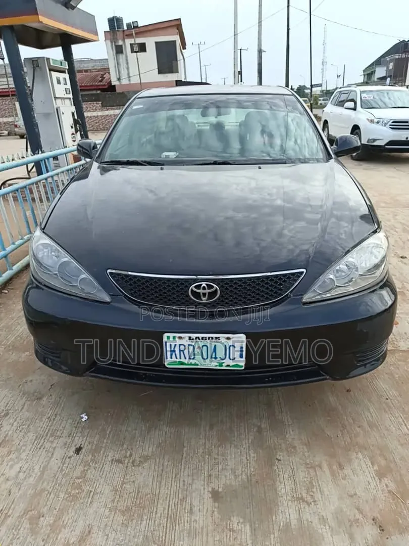 Toyota Camry 2004 Black