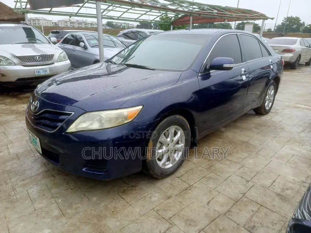 Toyota Camry 2010 Blue