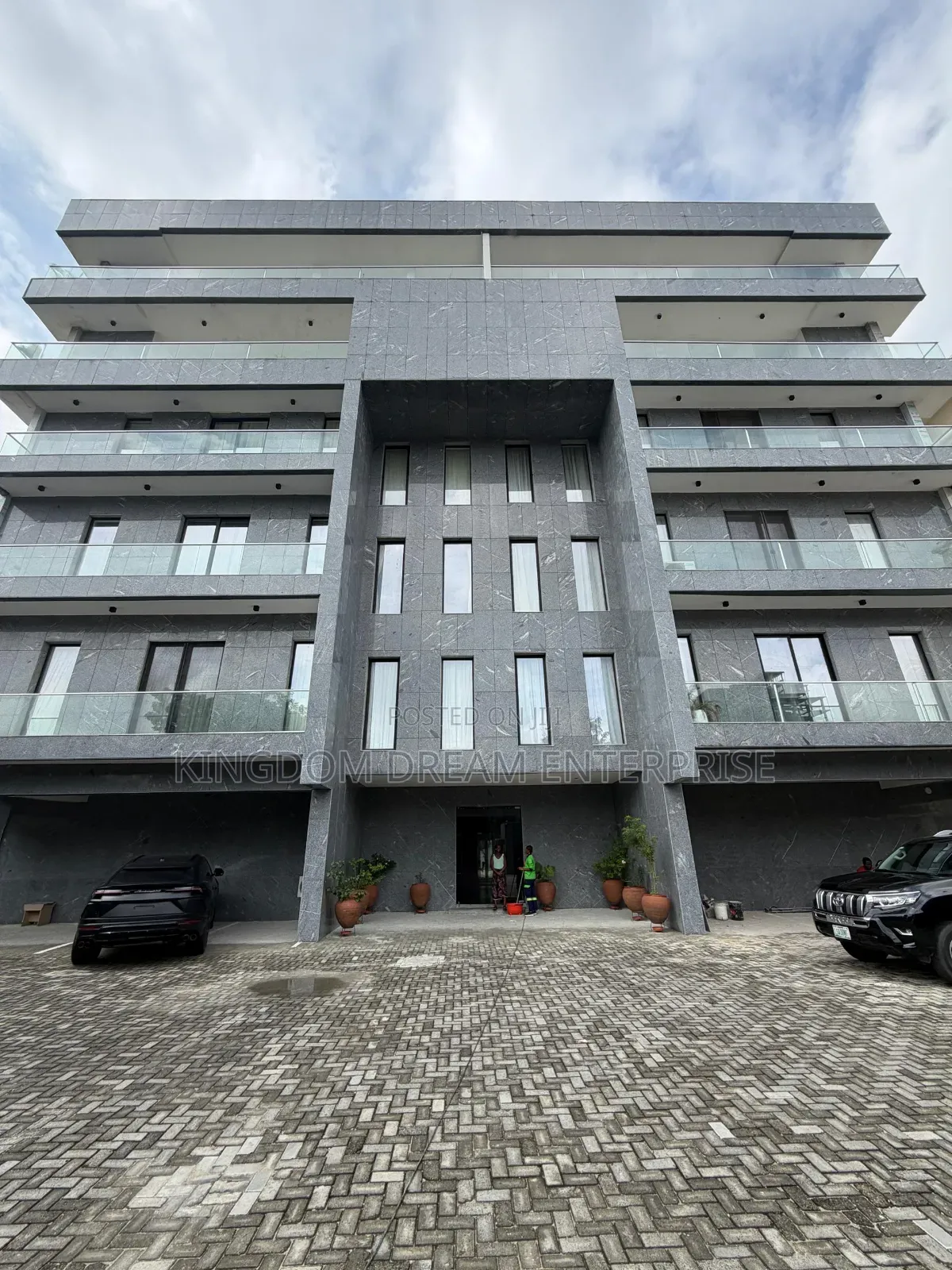 Furnished 3bdrm Maisonette in Old Ikoyi Lagos for sale