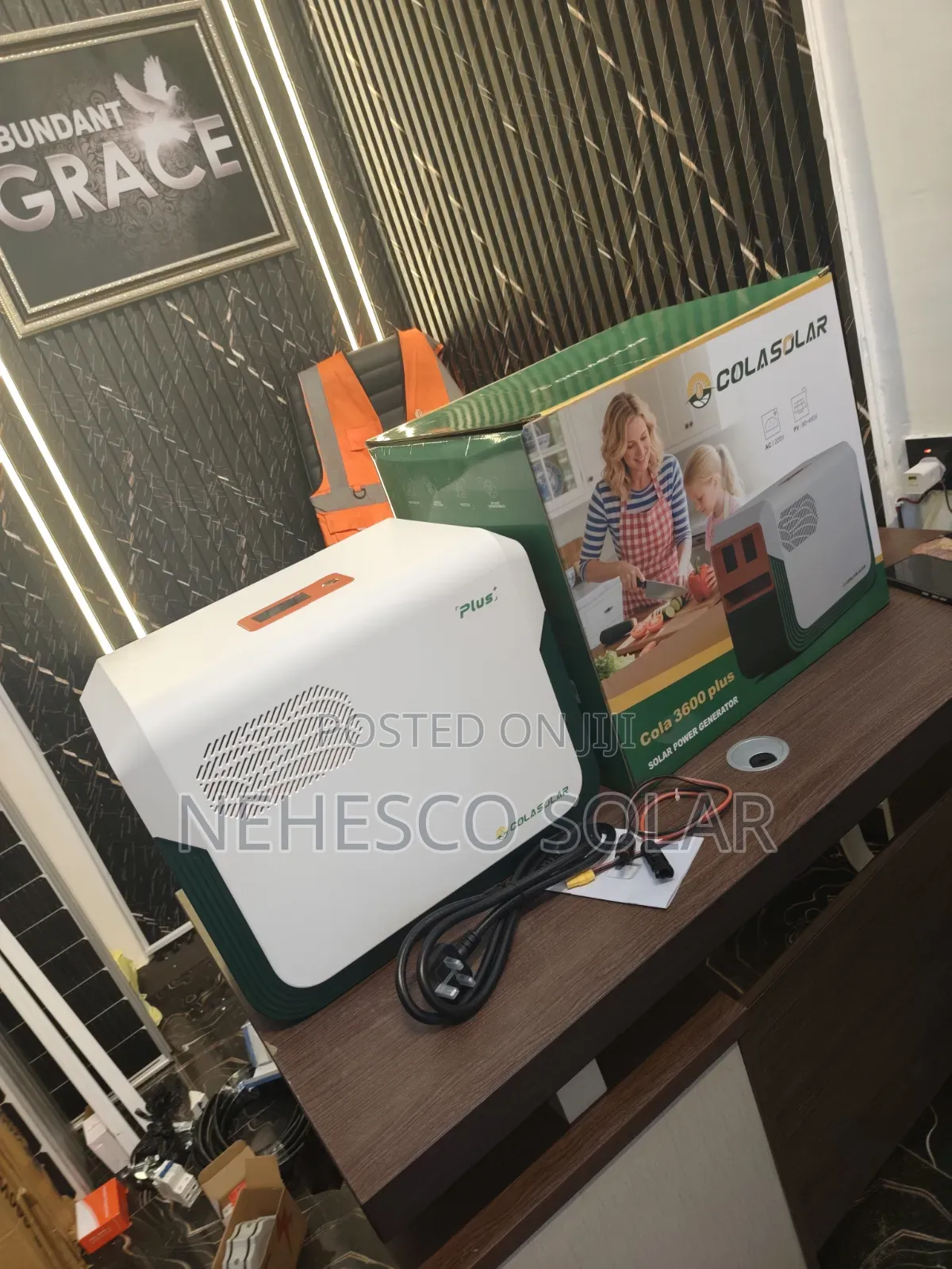Heavy-Duty 2,200w Portable Power Station With 3.6kwh Battery Capacity