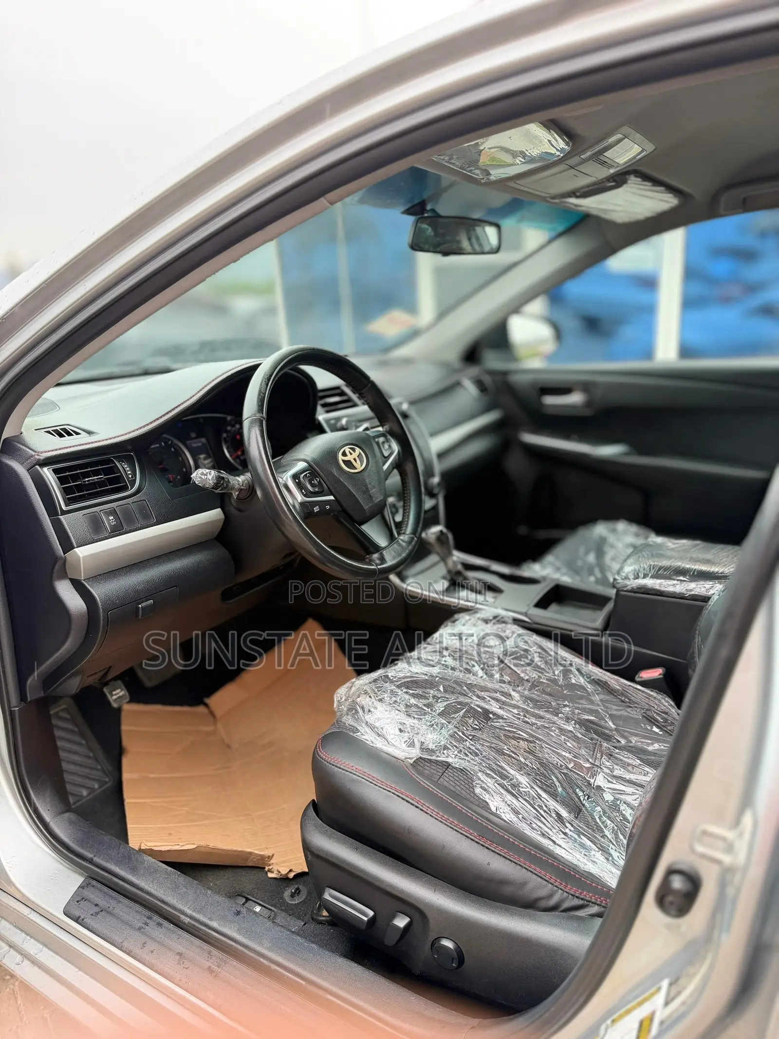 Toyota Camry 2016 Silver
