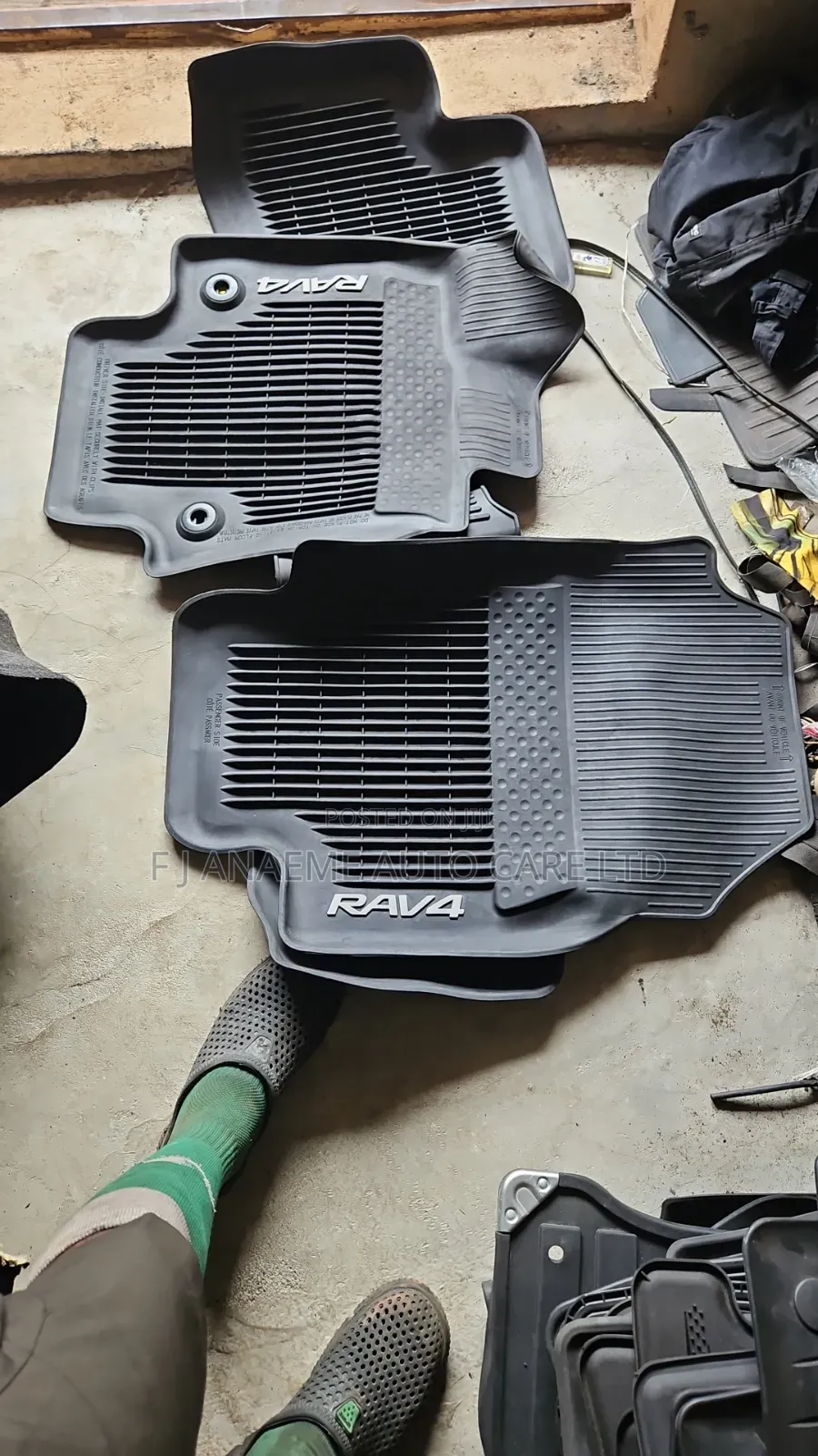 Rav4 2020 Footmat Rubber Factory Fitted Follow Come