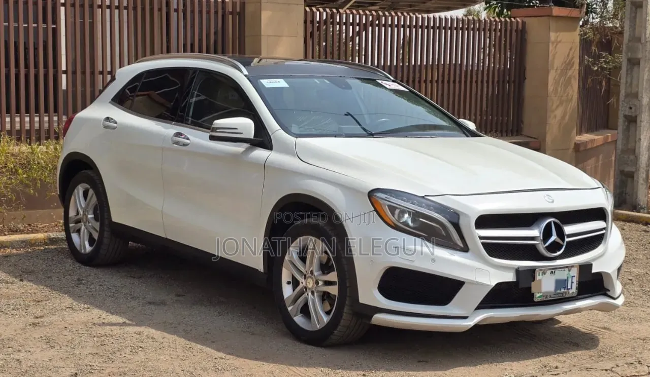 Mercedes-Benz GLA 250 2016 White