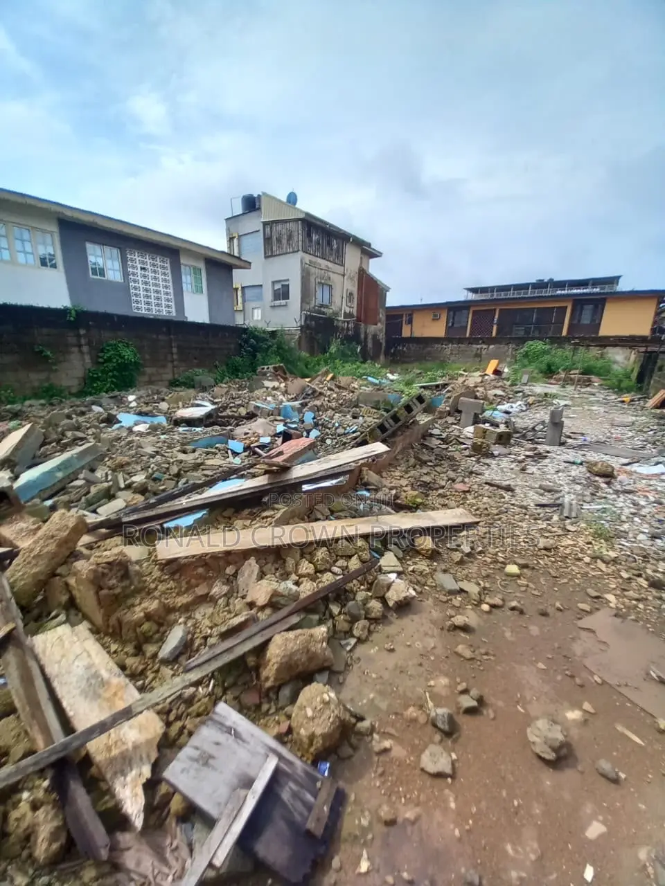 Complete Dry 484sqm of Land at Ogba Ikeja