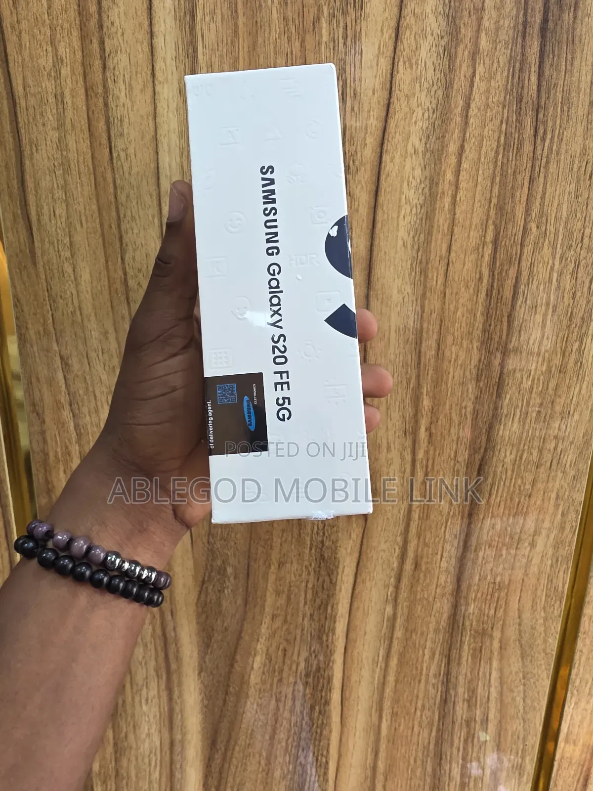 New Samsung Galaxy S20 FE 5G 128 GB Black