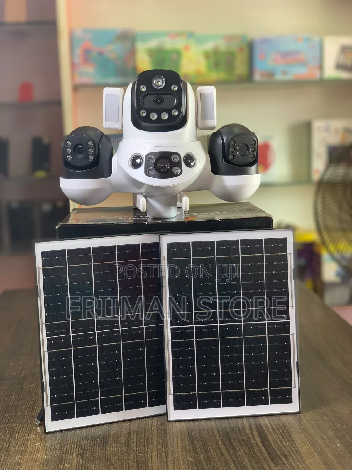 Friiman Okam 3 Lens Solar Security Camera