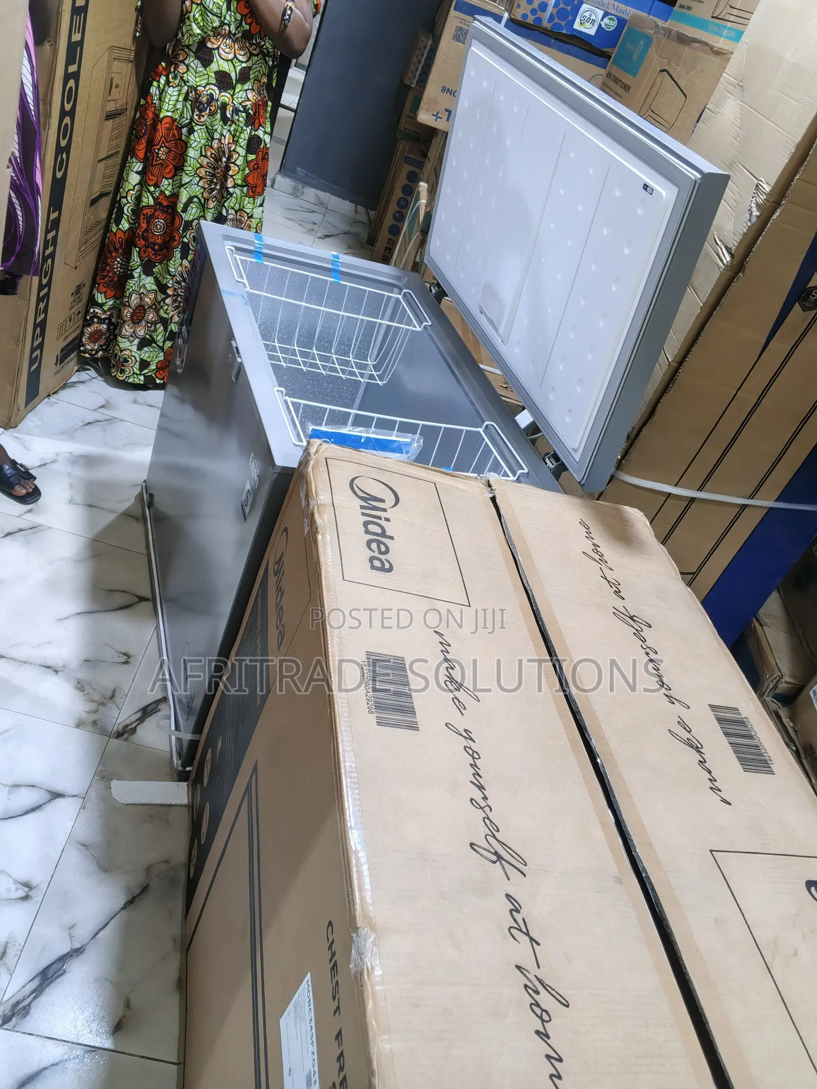 Midea Mdrc34sfzg43 Chest Freezer – 250 Litres Capacity
