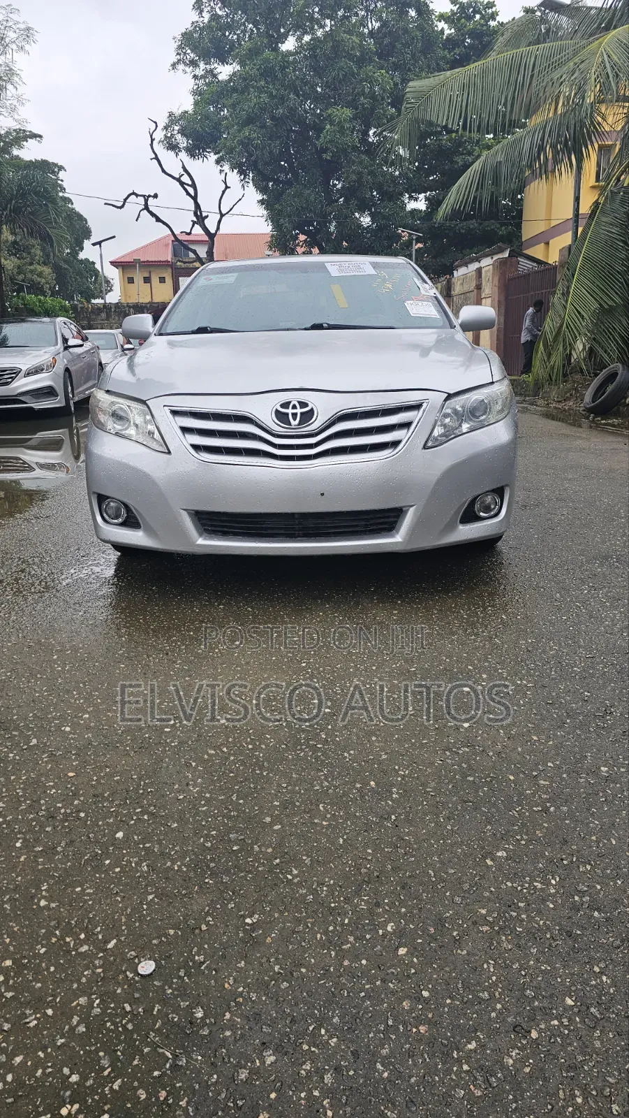 Toyota Camry 2011 Silver