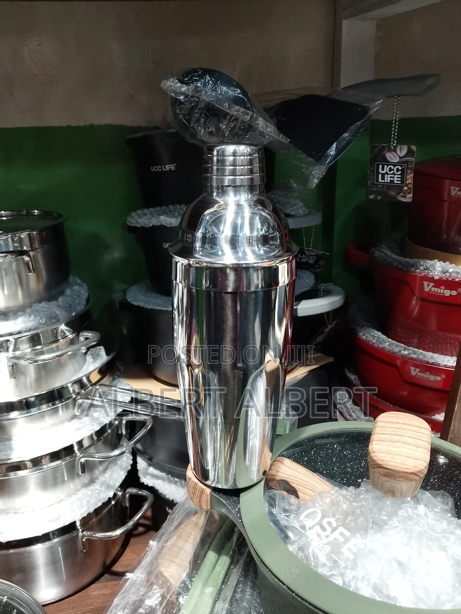 750ml Stainless Steel Cocktail Shaker