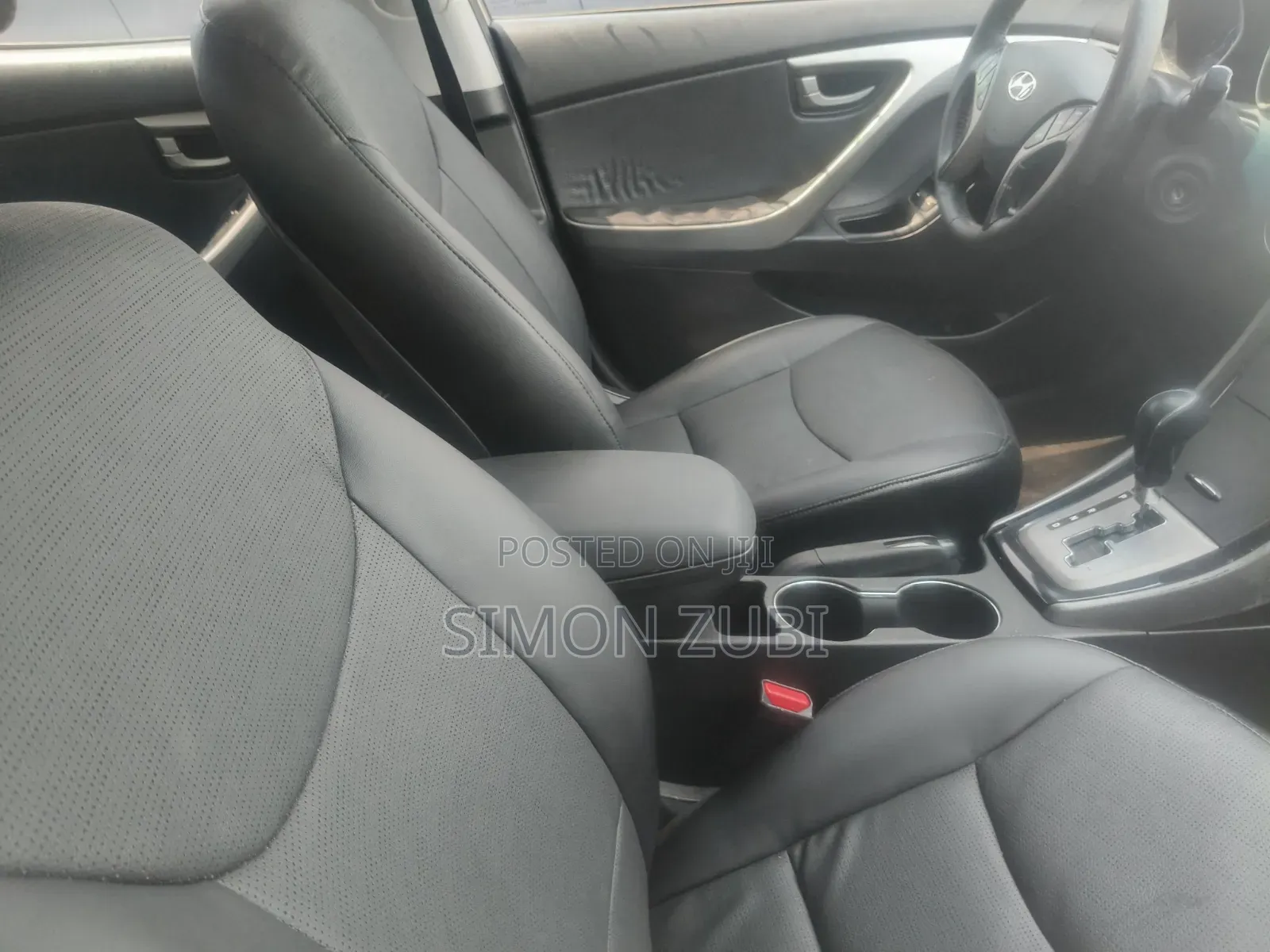 Hyundai Elantra 2013 Gold