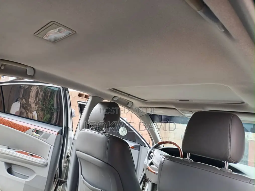 Toyota Avalon 2009 Silver