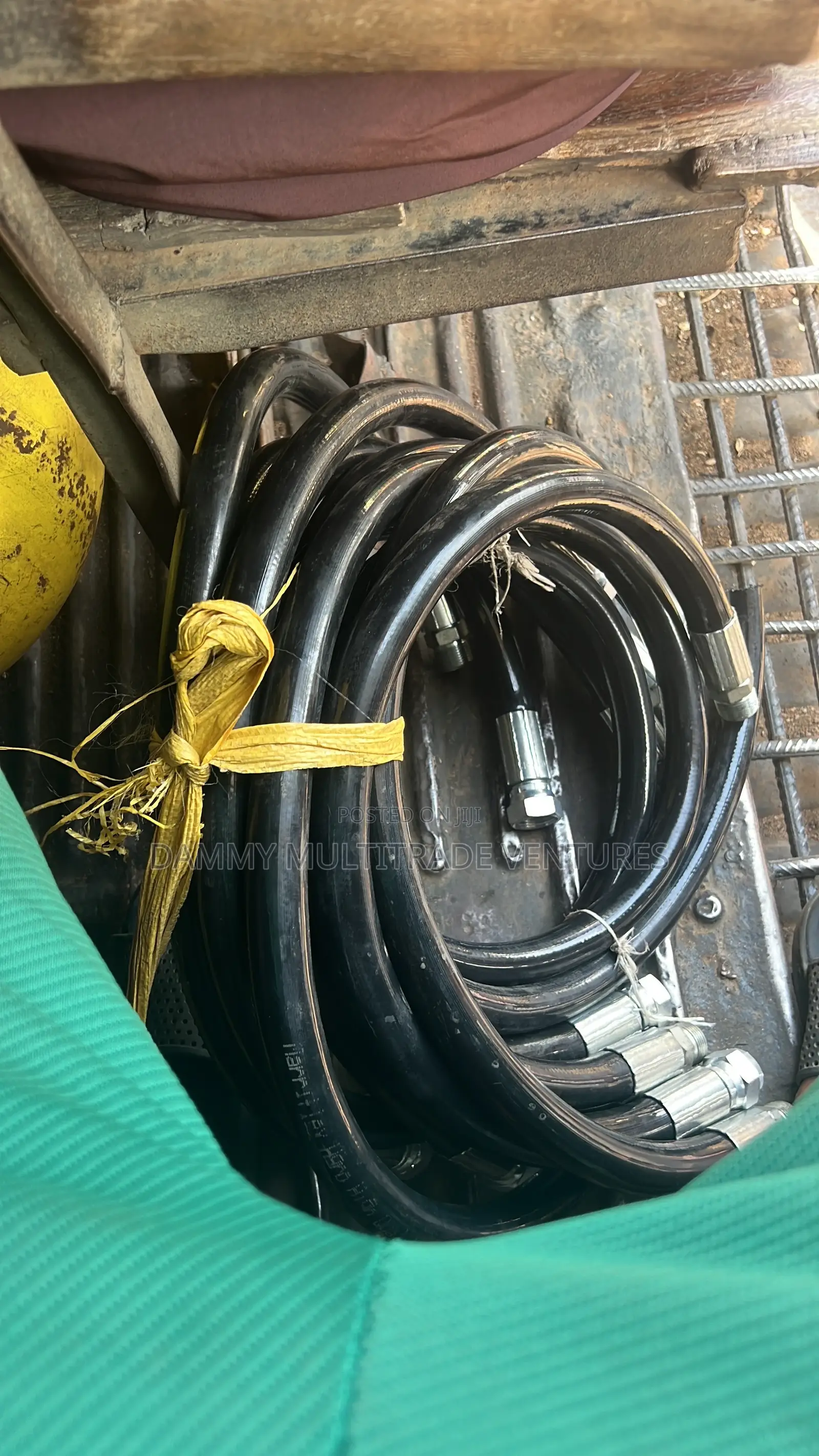 High-Pressure Hydraulic Hoses