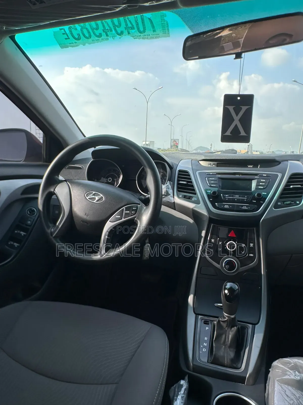 Hyundai Elantra 2015 Red