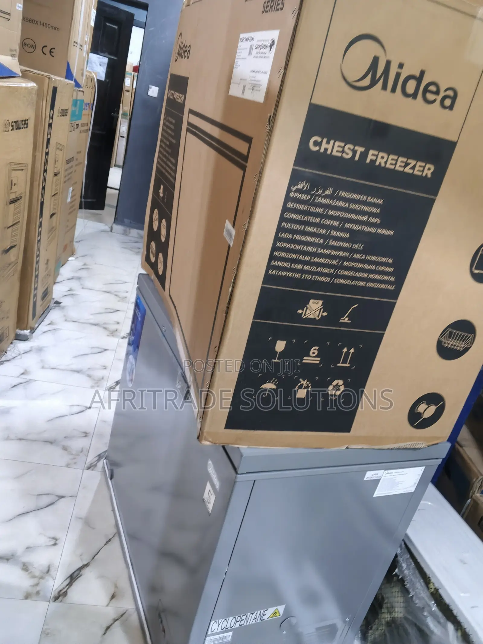 Midea 250l Chest Freezer Mdrc34sfzg43 | Built to Freeze Better