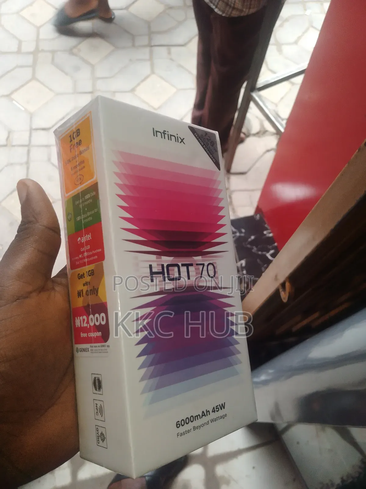 New Infinix Hot 70 128 GB Black