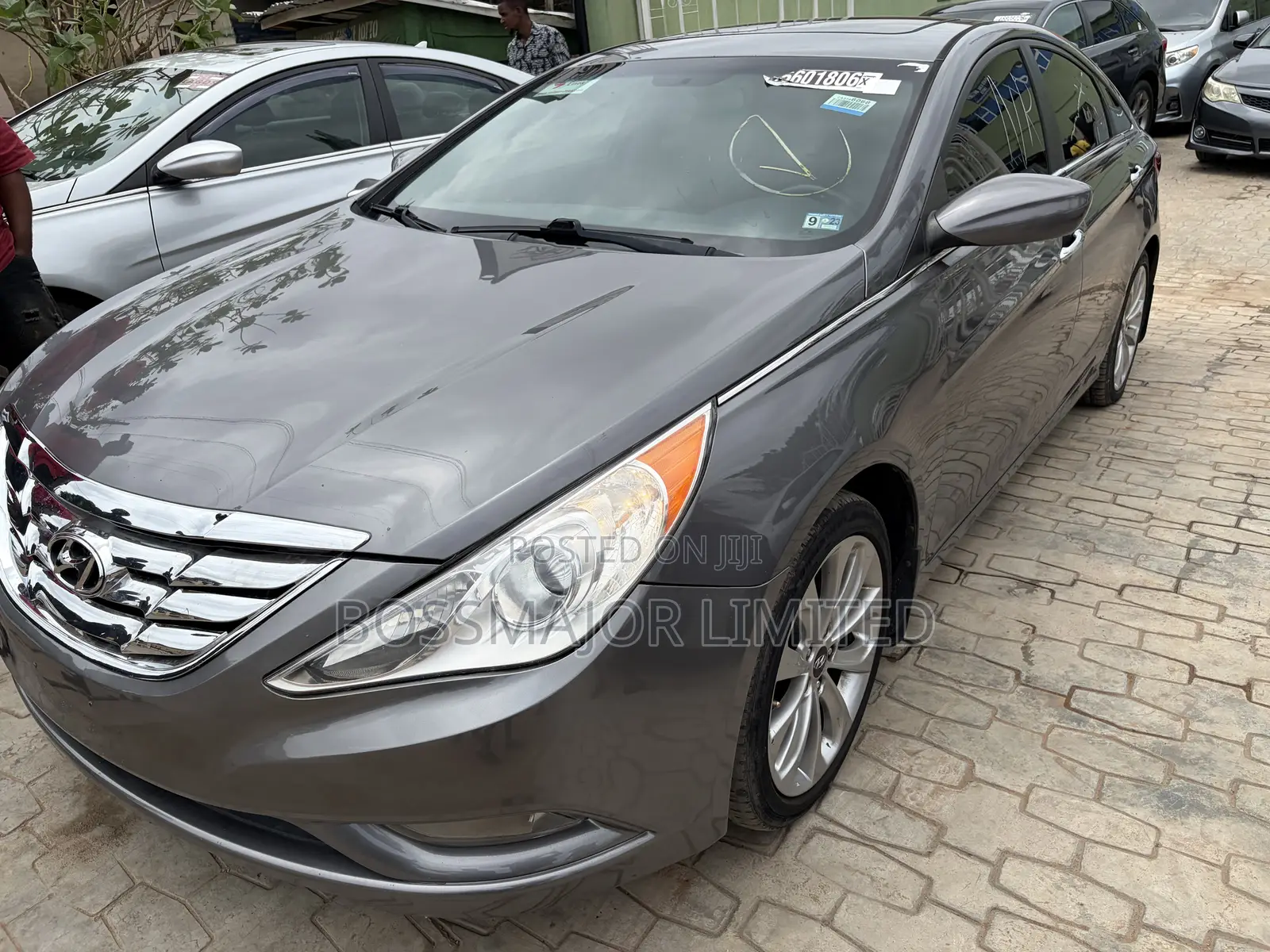Hyundai Sonata SE Sedan FWD (2.4L 4cyl 6A) 2012 Gray