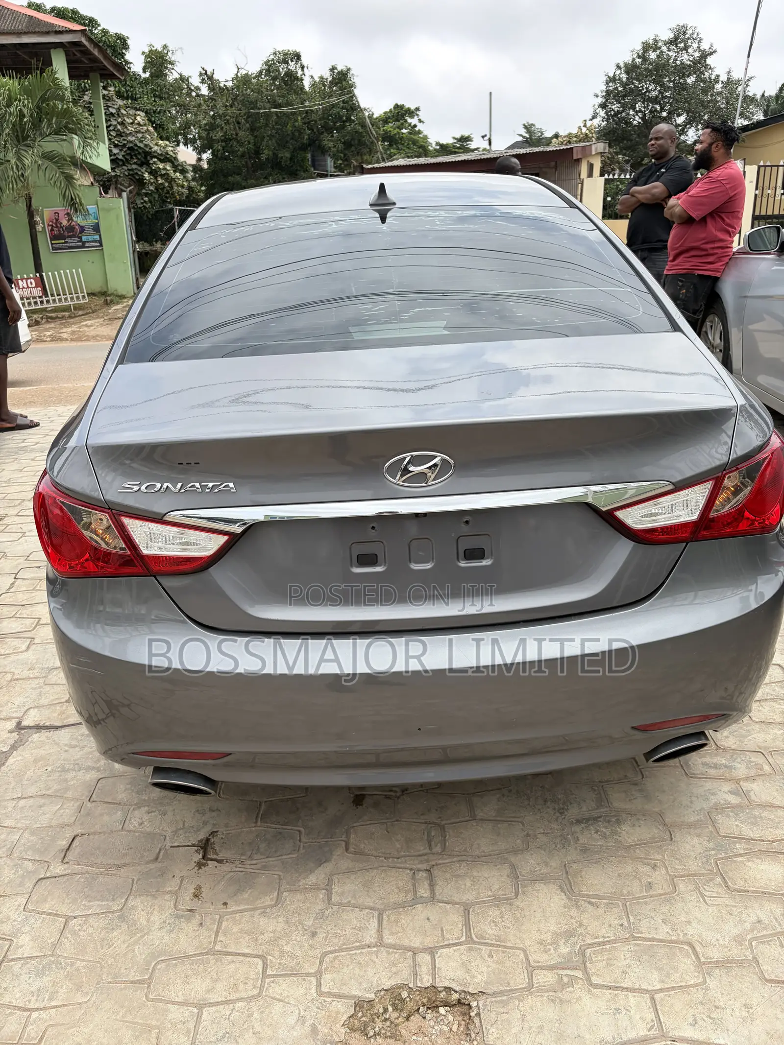 Hyundai Sonata SE Sedan FWD (2.4L 4cyl 6A) 2012 Gray