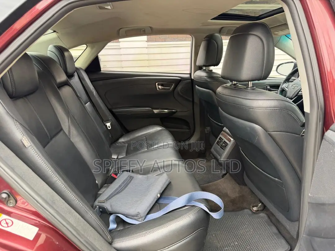 Toyota Avalon XLE 4dr Sedan (3.5L 6cyl 6A) 2014 Burgundy