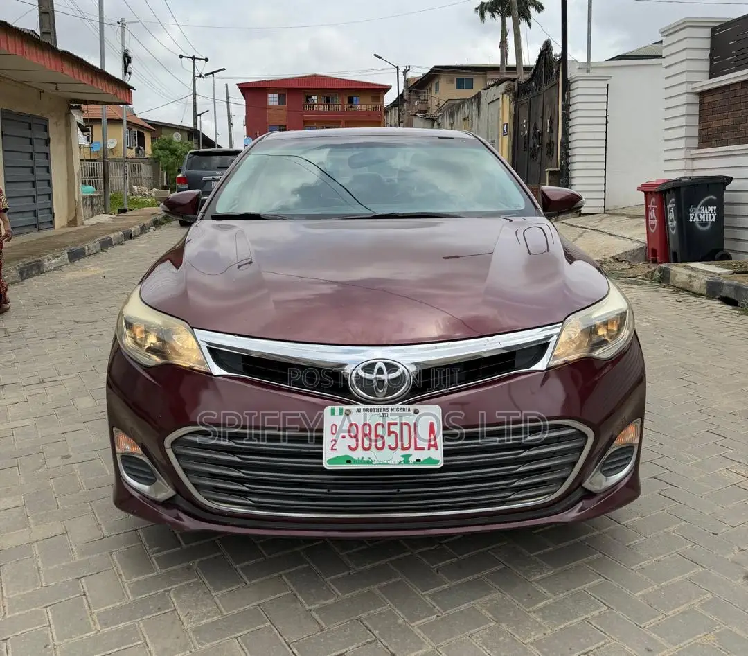 Toyota Avalon XLE 4dr Sedan (3.5L 6cyl 6A) 2014 Burgundy