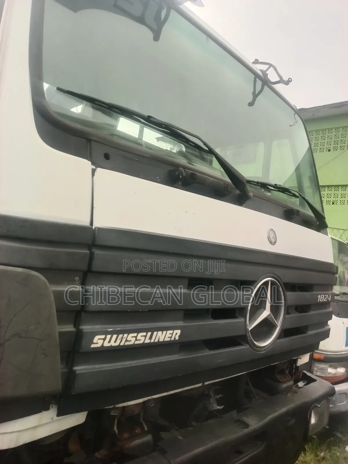 Mercedes Benz 1824 Truck With 6 Tons Hiab Crane 2004