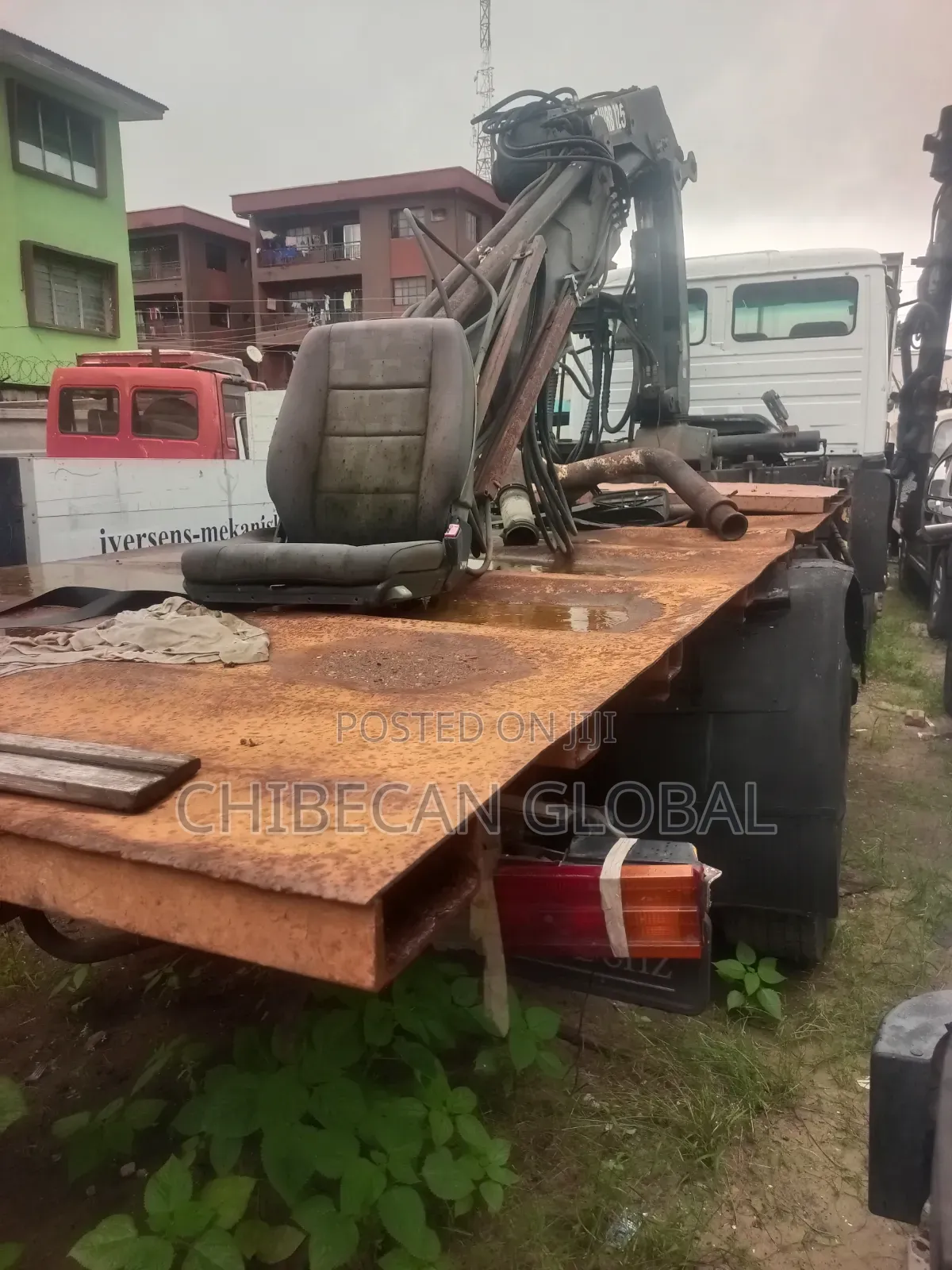 Mercedes Benz 1824 Truck With 6 Tons Hiab Crane 2004